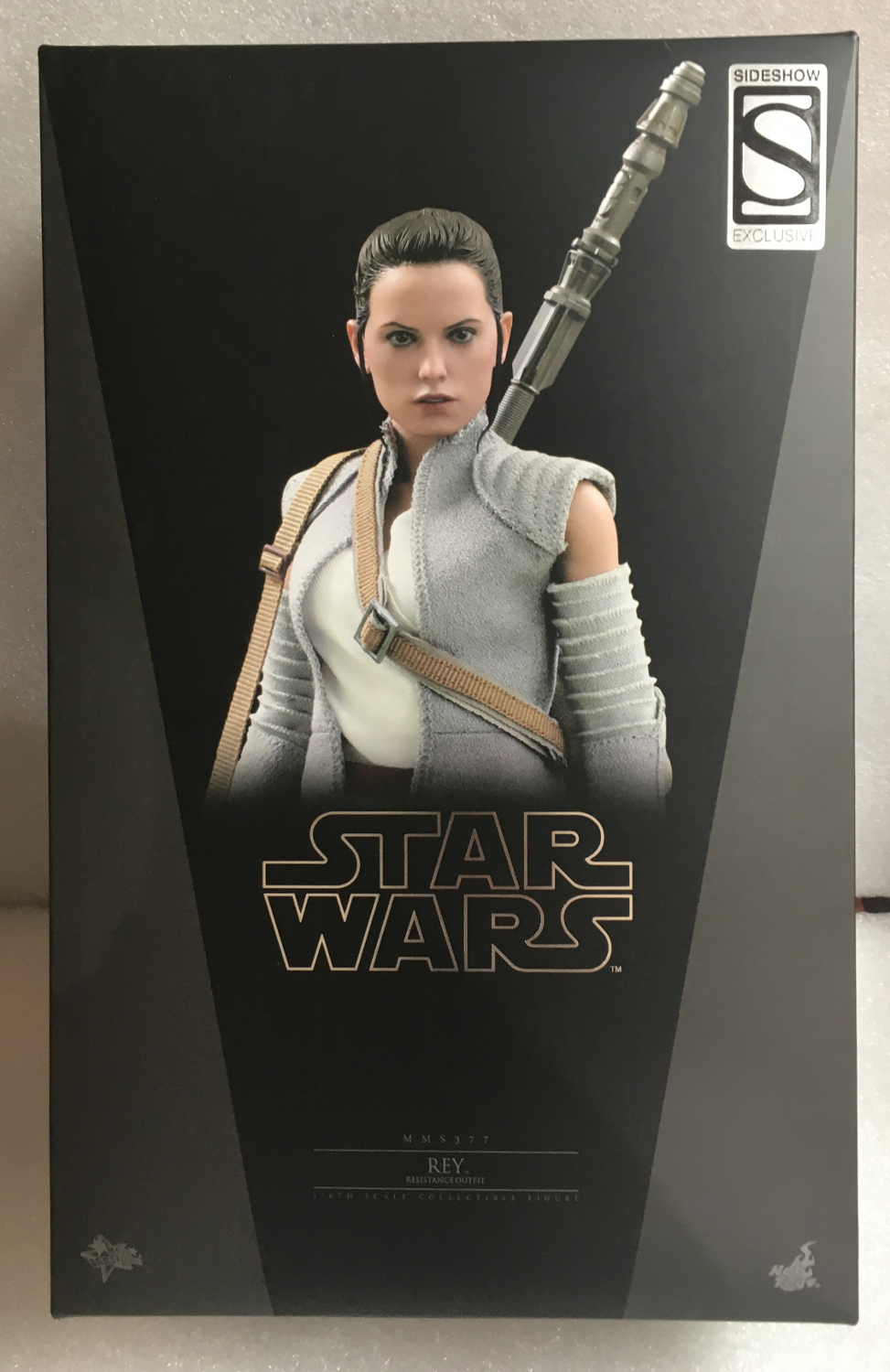 Hot Toys Sideshow Exclusive Force Awakens Star Wars Rey 1:6 Scale Figure - LAST ONE!