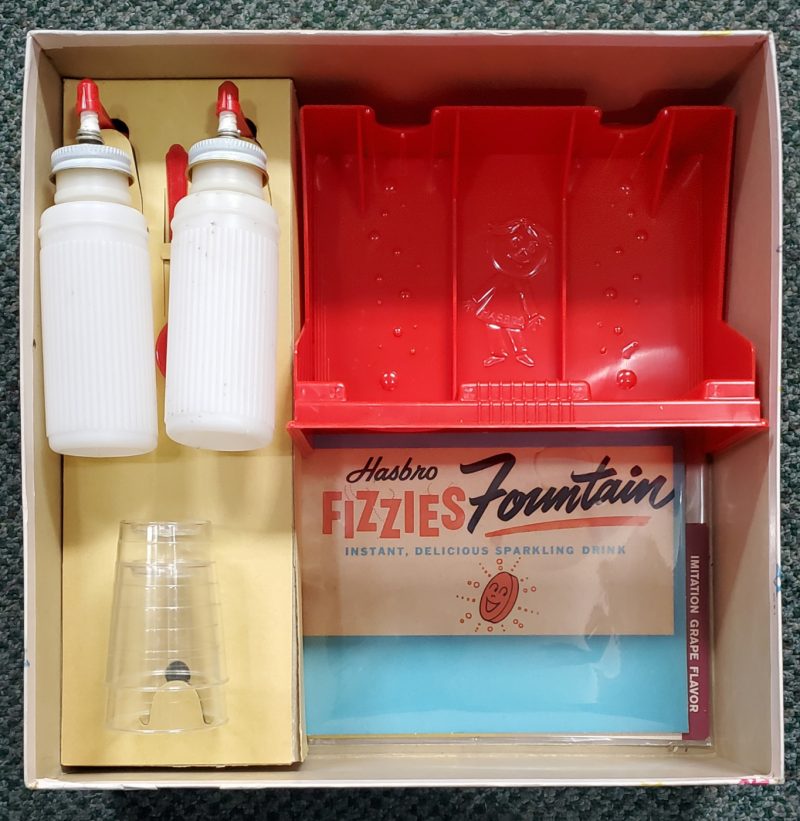 1960's Hasbro Fizzies Fountain Instant Drink Playset Complete in the Box 2