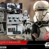 Hot Toys Star Wars Rogue One Assault Tank Commander 1:6 Scale Figure 3