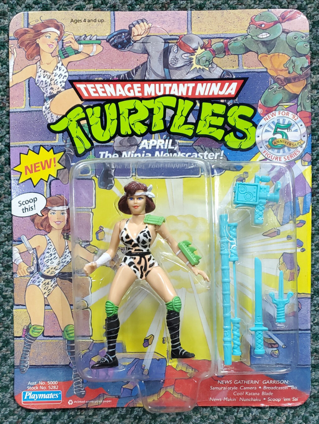 MOC TMNT April the Ninja Newscaster Action Figure Mint on Unpunched Factory Sealed Card 1