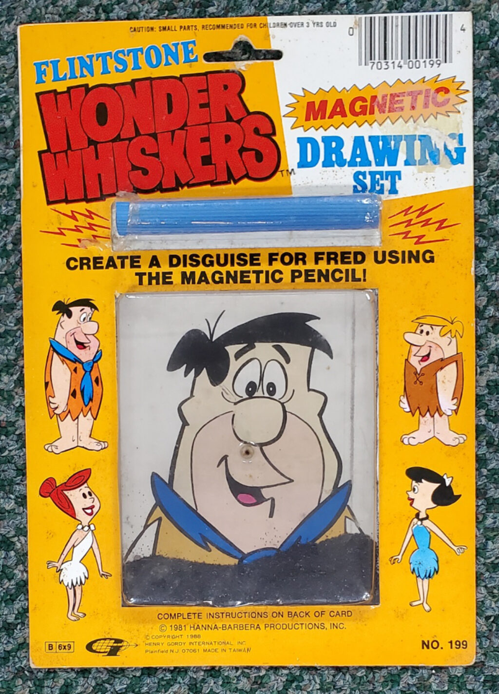 Fred Flintstone Wonder Whiskers Magnetic Drawing Set 1