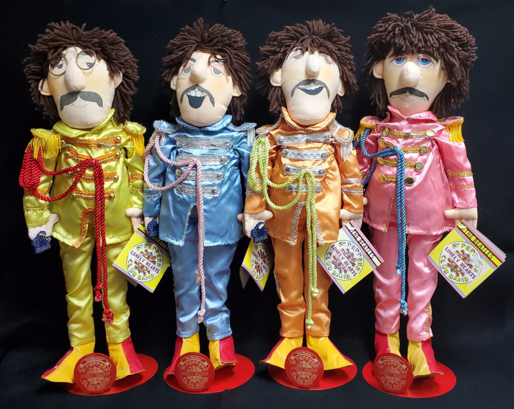 1988 Applause Beatles 22" Rag Doll Set of Four with Stands and Tags 1