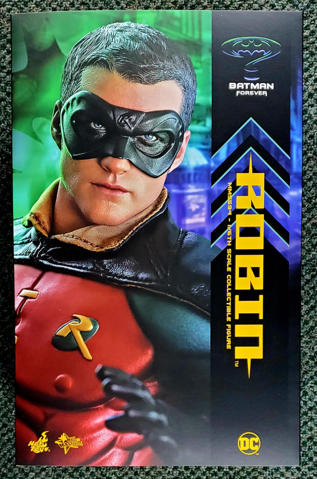 Hot Toys Batman Forever Chris O'Donnell as Robin 1:6 Scale Figure 1