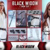 Hot Toys Black Widow Snow Suit 1:6 Scale Figure 3