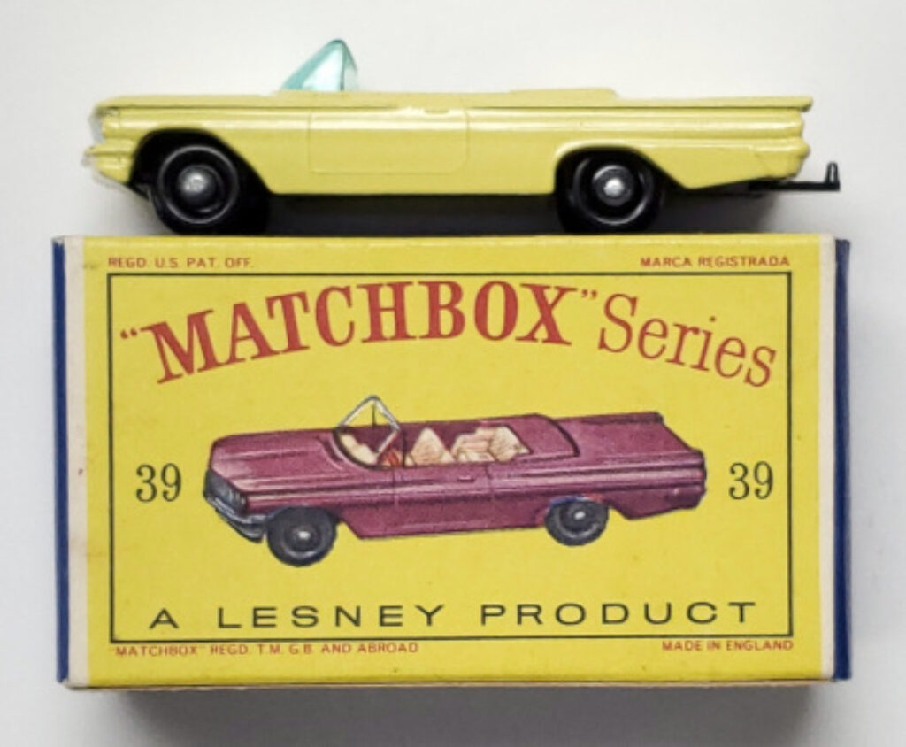 Mint 1957 Matchbox 39-B Pontiac Convertible in Original Box 1
