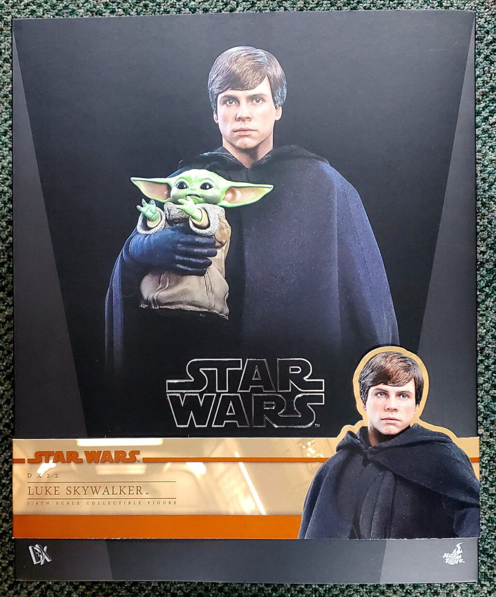 Hot Toys Star Wars The Mandalorian Luke Skywalker with Grogu 1:6 Scale Figure 1