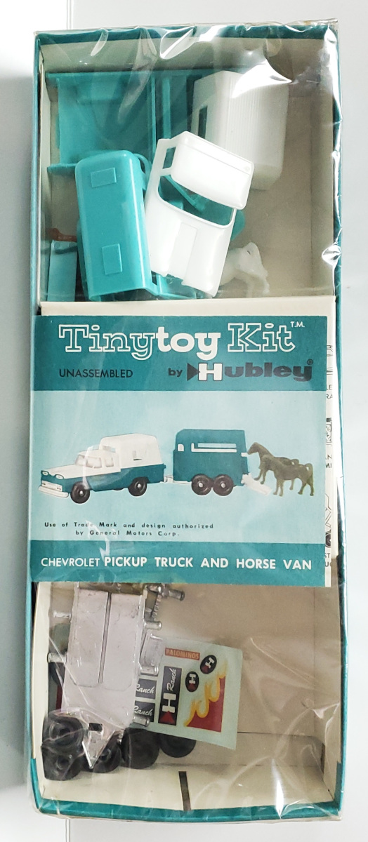 Vintage 1962 Hubley Chevrolet Pickup Truck & Horse Van Tiny Toy Model Kit 1