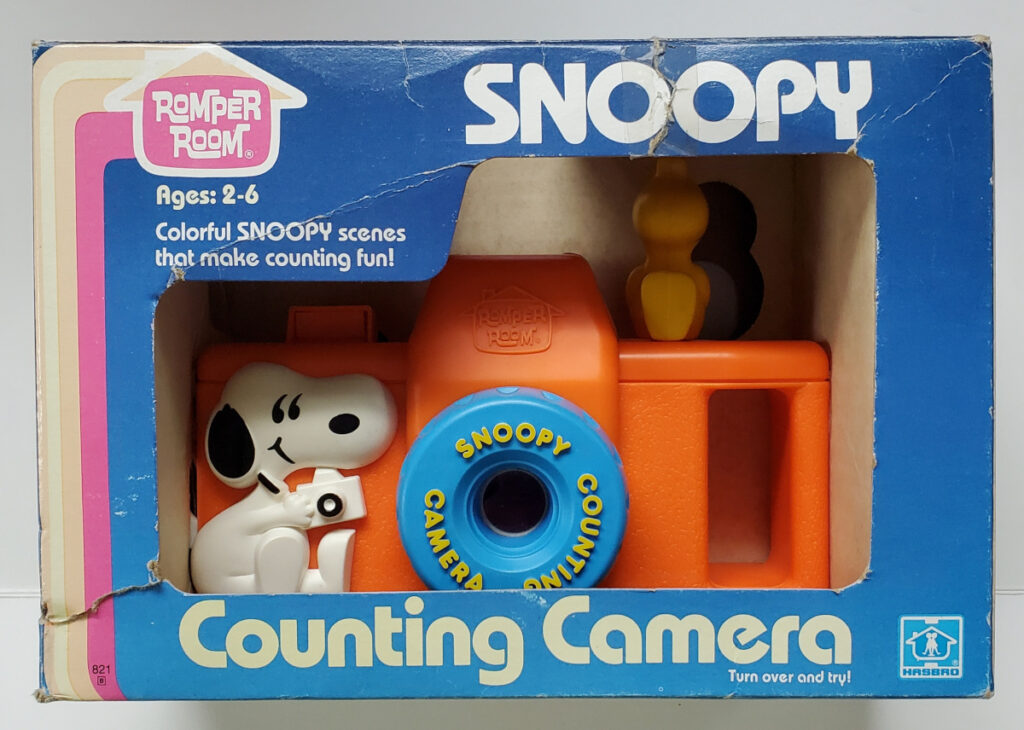 1972 Hasbro Romper Room Peanuts Snoopy Counting Camera in Original Box 1