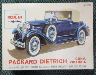 Vintage 1962 Hubley 1930 Packard Dietrich Convertible 1:22 Scale Classic Metal Model Kit in Box