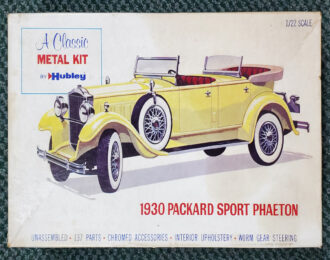 Vintage 1962 Hubley 1930 Packard Sport Phaeton 1:22 Scale Classic Metal Model Kit in Box