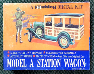 Vintage 1961 Hubley Model A Station Wagon 1:20 Scale Metal Model Kit in Box