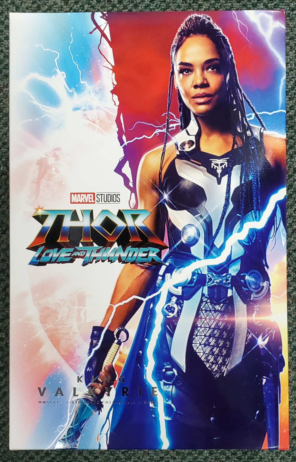 Hot Toys Thor Love and Thunder King Valkyrie 1:6 Scale Figure 1