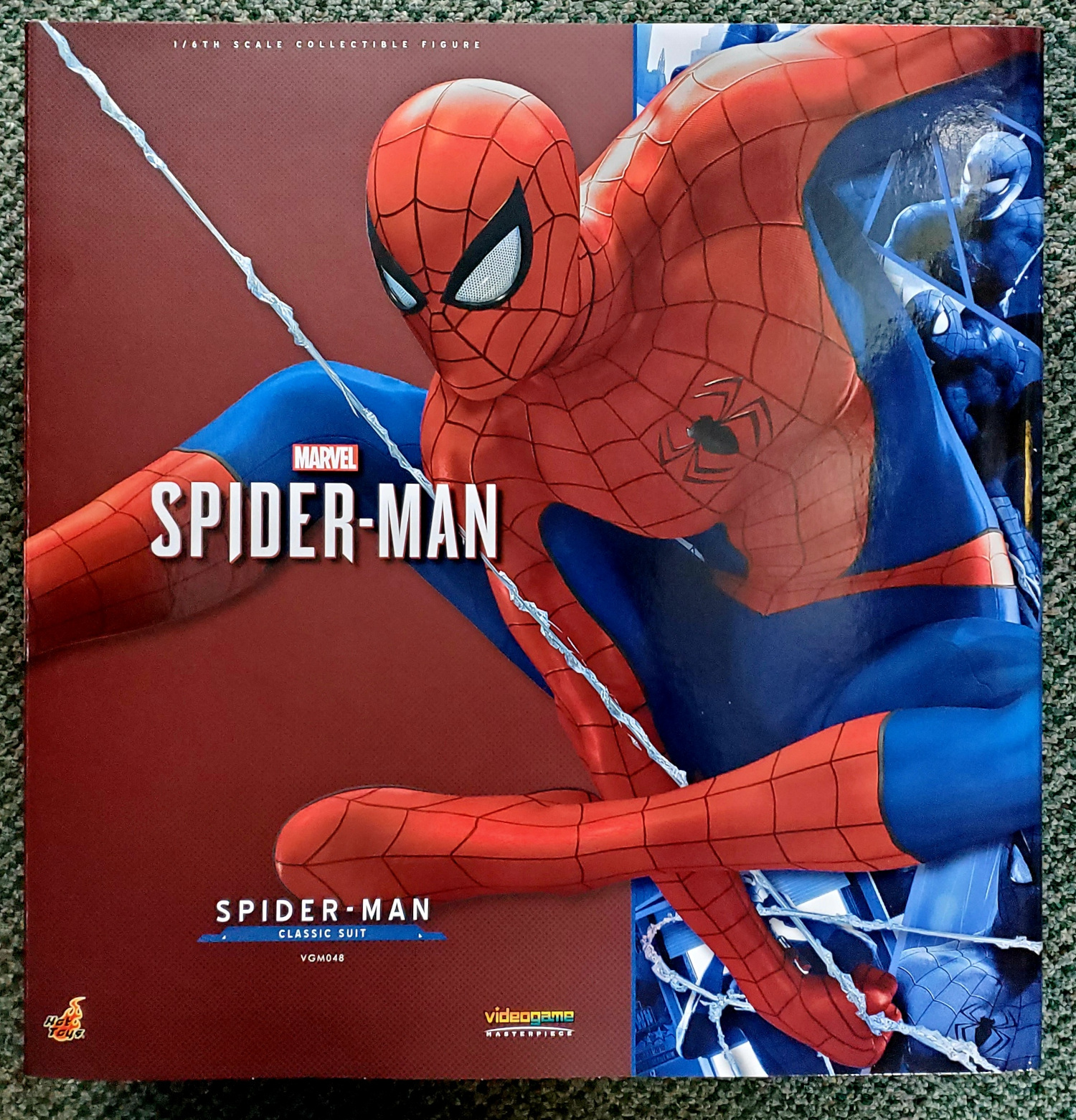 Hot Toys Spider-Man Video Game Classic Suit Spdier-Man 1:6 Scale Figure 1