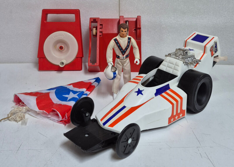1975 Ideal Evel Knievel Formula 1 Dragster with Figure and Chute: Complete in Box 7