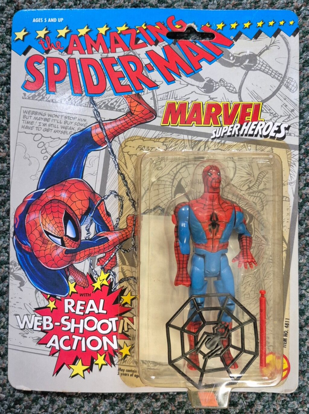 Toy Biz 1991 Marvel Super Heroes Amazing Spider-Man with Web-Shooting Action Figure: Mint on Card 1