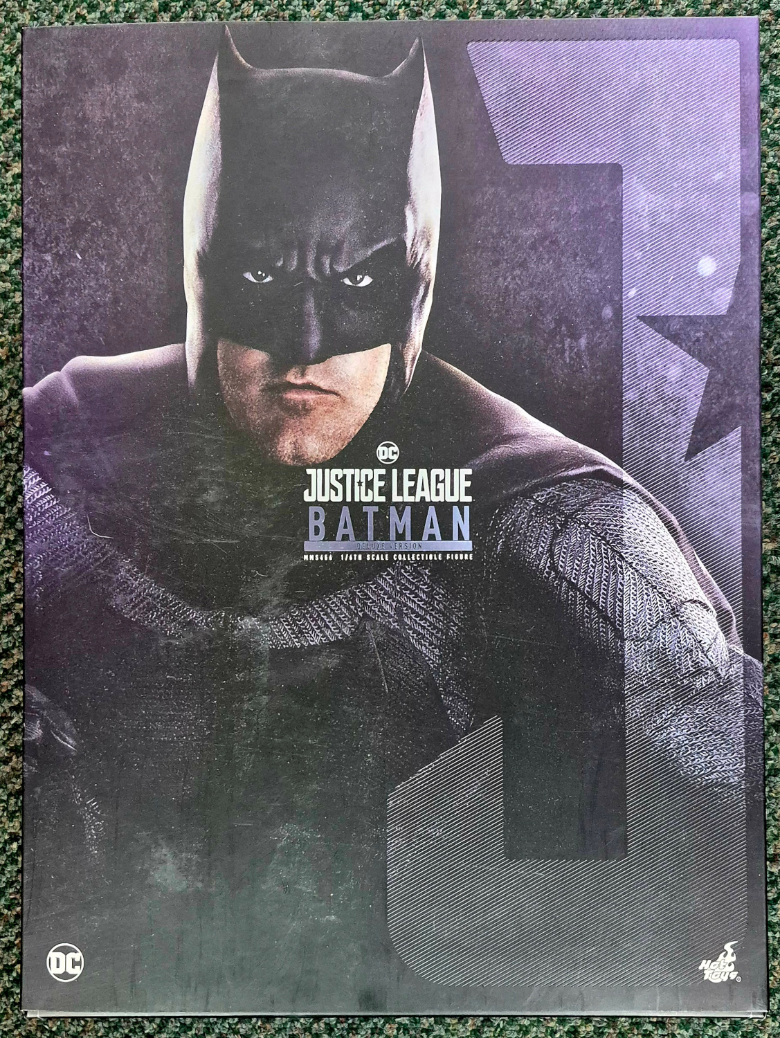 Hot Toys MMS456 Justice League Batman Deluxe Version 1:6 Scale Figure 1