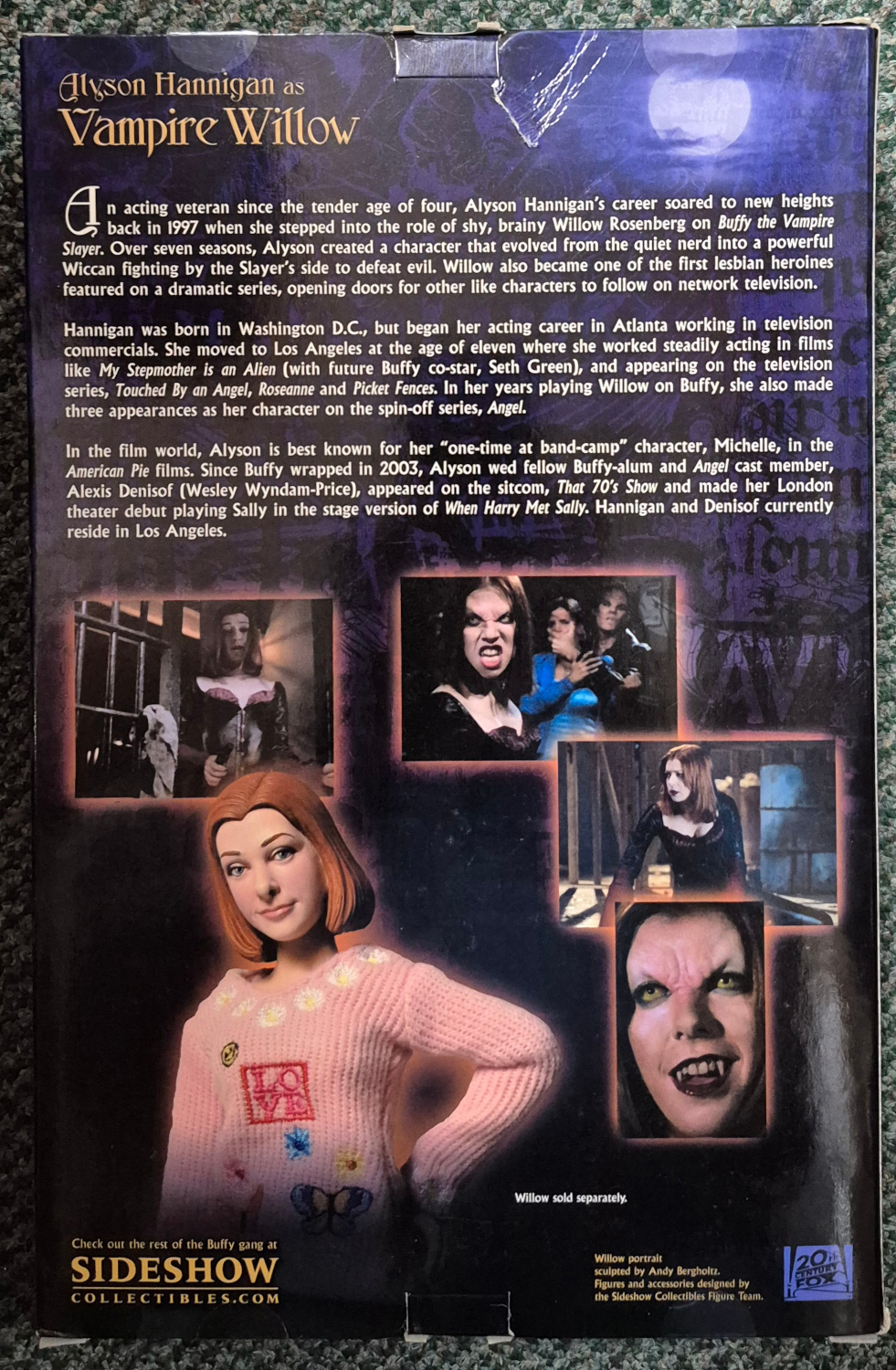 sideshow-collectibles-alyson-hannigan-as-vampire-willow-in-buffy-the-vampire-slayer-2 MIB Sideshow Collectibles Alyson Hannigan as Vampire Willow in Buffy the Vampire Slayer 1:6 Scale Figure 2