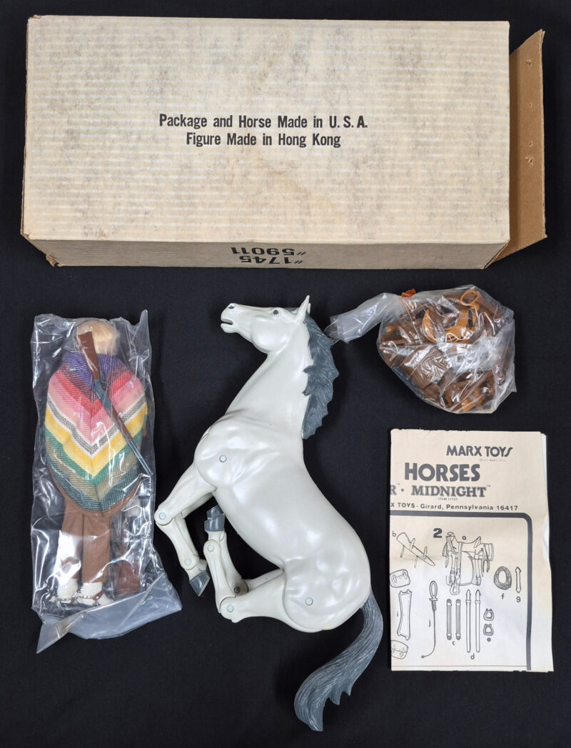 1977 Marx Ready Gang Sundown and Dagger Figure and Horse Set Sealed with Original Box 2