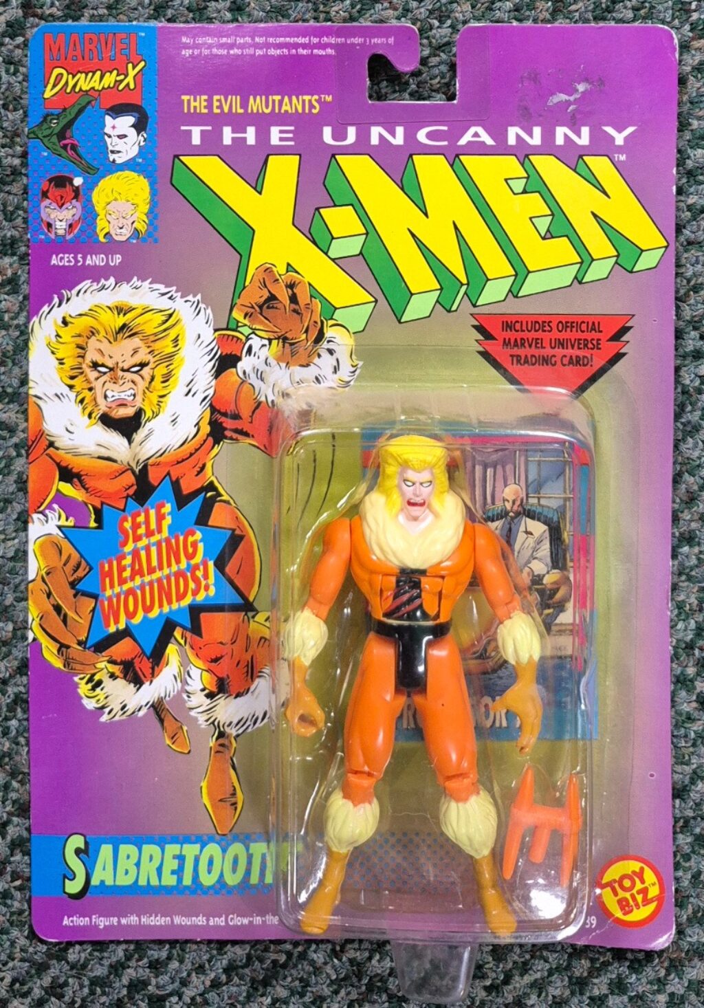 Toy Biz 1992 Uncanny X-Men Sabretooth Action Figure: Mint on Card 1