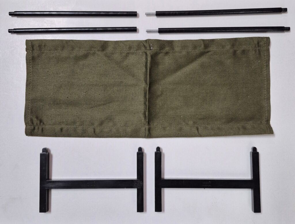 1966 Hasbro G.I. Joe Action Marine G.I. Bunk Bed Cot Complete 1