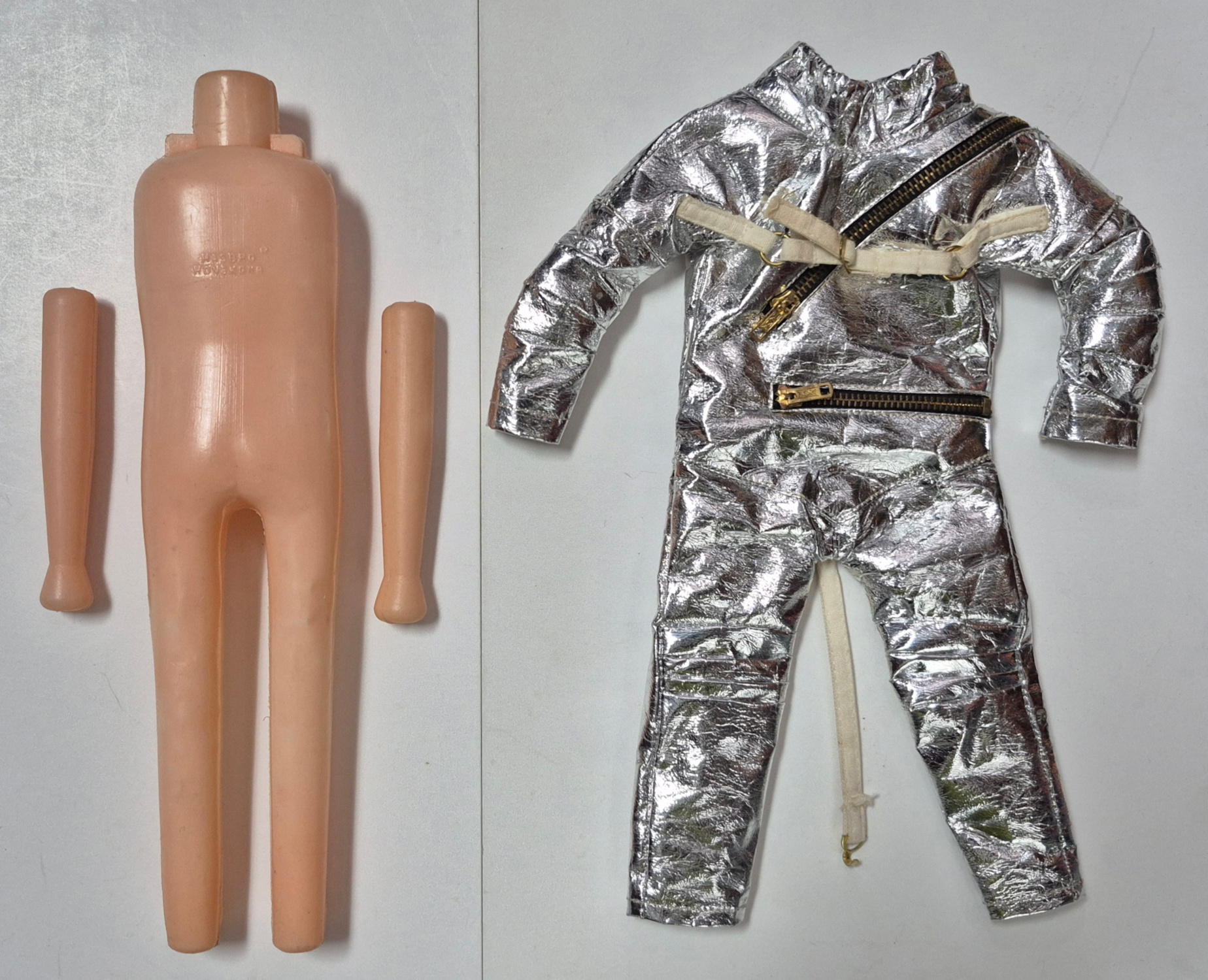 1966 Hasbro G.I. Joe Body Mannequin and Astronaut Three-Zipper Space Suit without Flag Patch 1