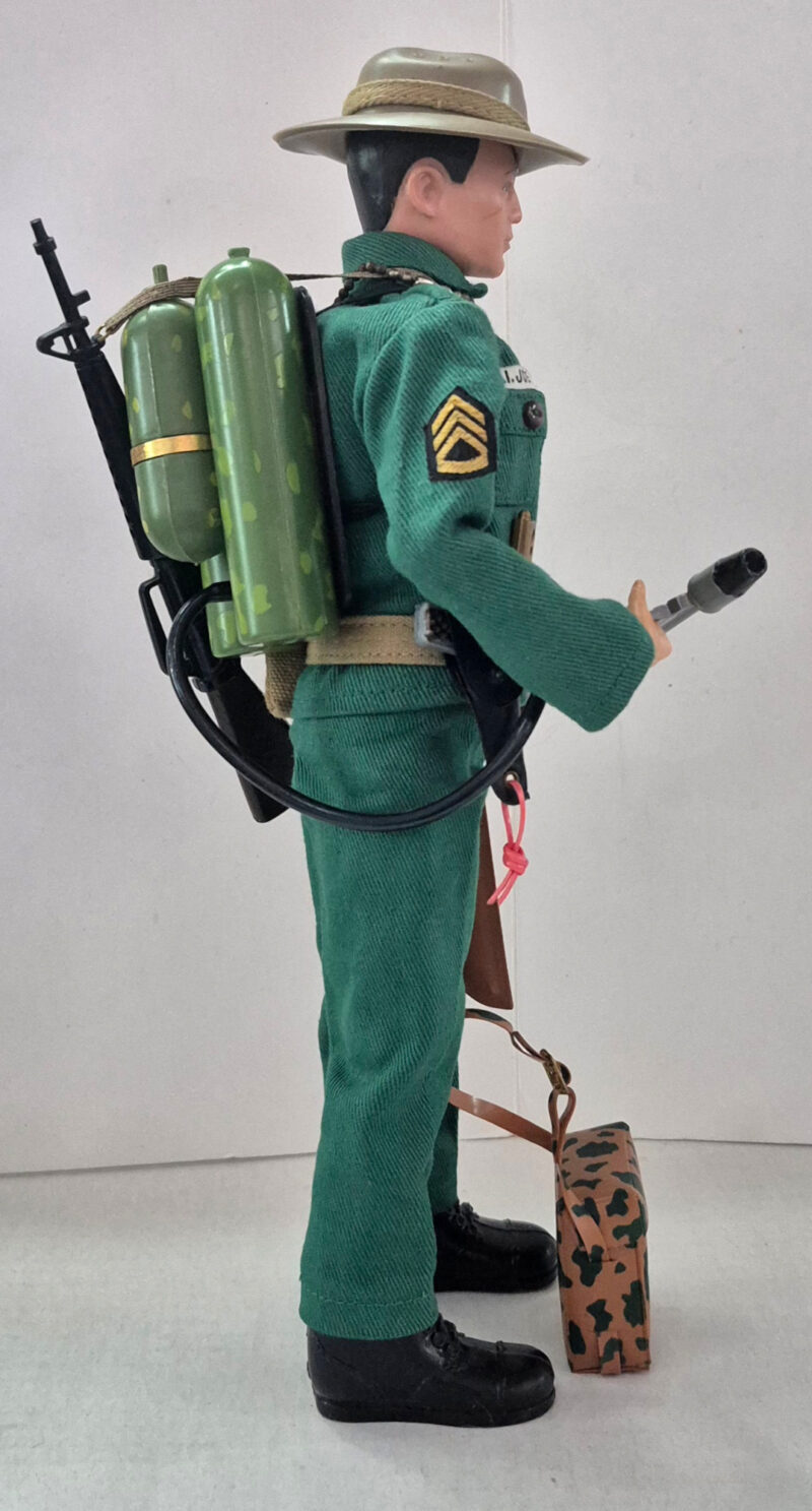 1967 Hasbro G.I. Joe Jungle Fighter Figure Complete with All Accessories 2