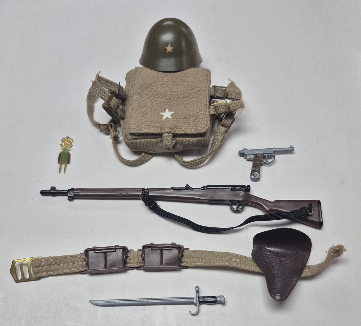 hasbro-1966-gi-joe-soldiers-of-the-world-japanese-imperial-soldier-12 1966 Hasbro G.I. Joe Soldiers of the World Japanese Imperial Soldier Complete with Medal 12