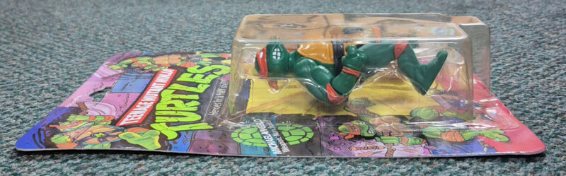 MOC 1988 Playmates TMNT 10-Back Michaelangelo Action Figure: Mint on Factory Sealed Card 3