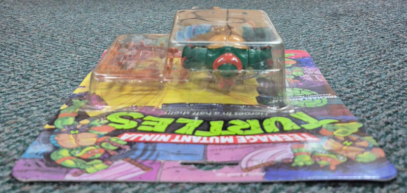 MOC 1988 Playmates TMNT 10-Back Michaelangelo Action Figure: Mint on Factory Sealed Card 5