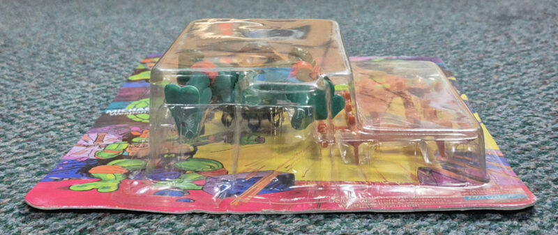MOC 1988 Playmates TMNT 10-Back Michaelangelo Action Figure: Mint on Factory Sealed Card 6