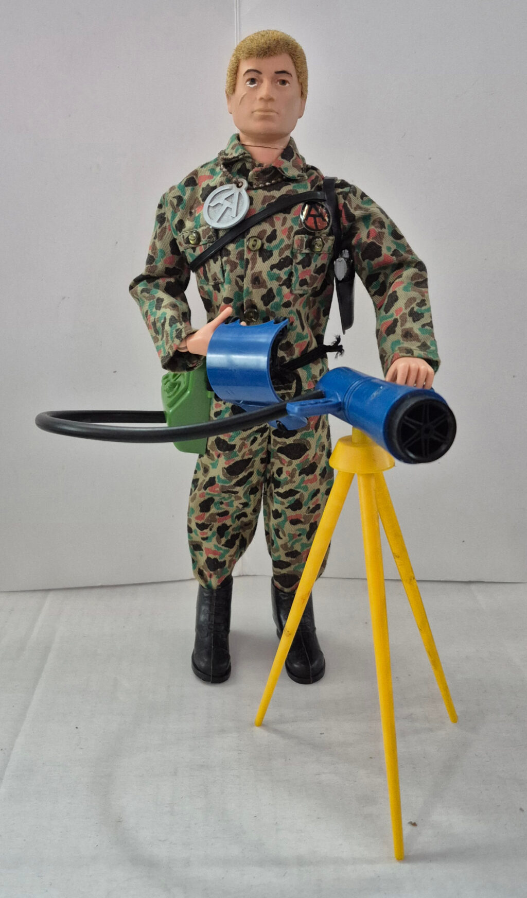 1972 Hasbro G.I. Joe Man of Action with Adventure Team Sonic Rock Blaster Action Set 1