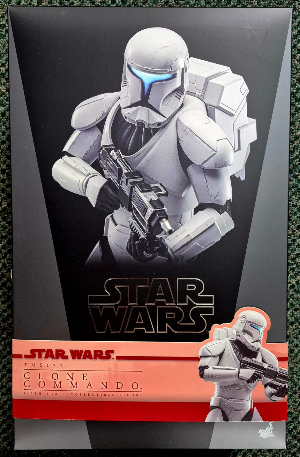 Hot Toys TMS131 Star Wars The Bad Batch Clone Commando 1:6 Scale Figure 1