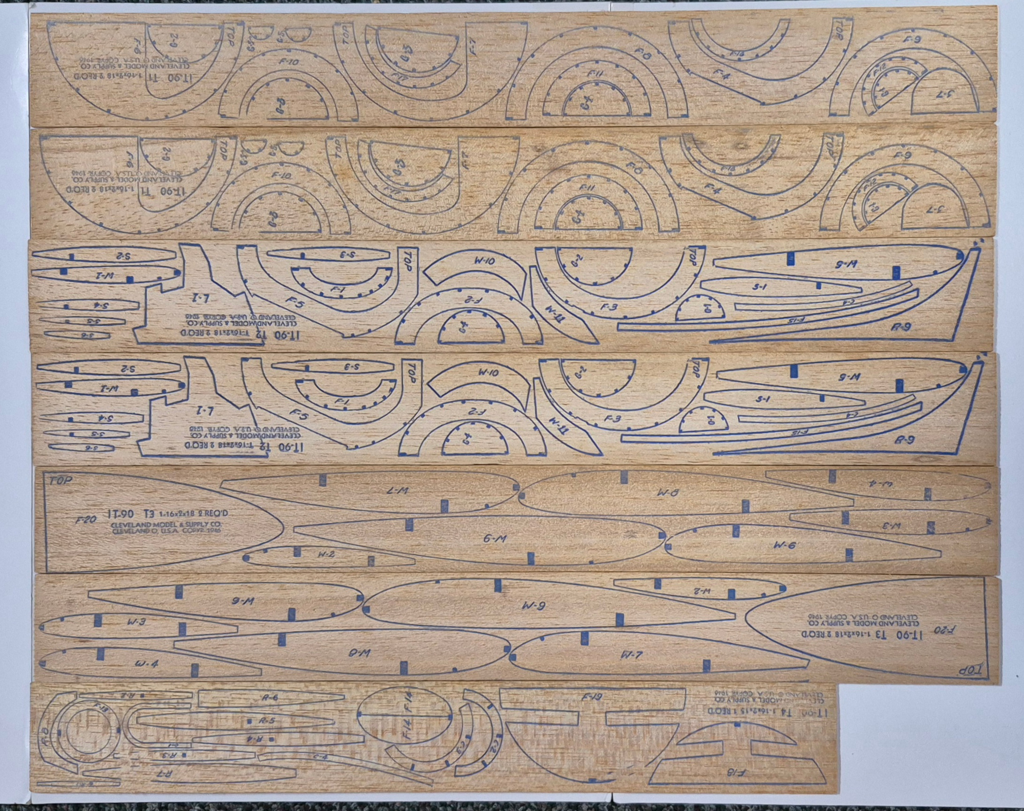 cleveland-models-it-90-3022-shooting-star-lockheed-p-80-balsa-wood-airplane-model-kit-4 Vintage 1946 Cleveland Models IT-90 30" Shooting Star Lockheed P-80 Balsa Wood Airplane Model Kit Unbuilt in the Box 4