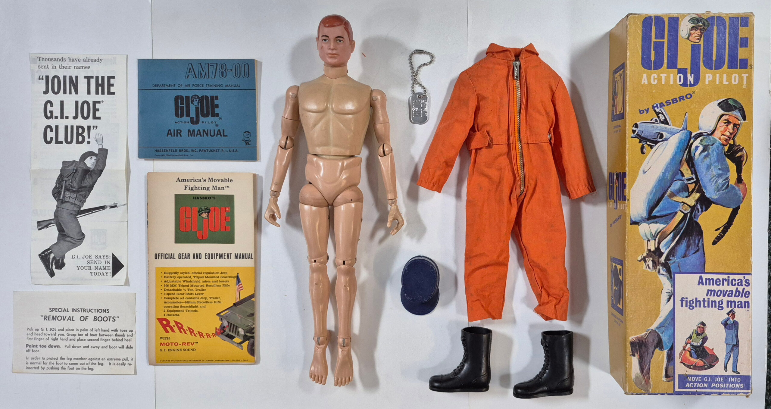 1964 Hasbro G.I. Joe Action Pilot in Fatigues Uniform in 7800 Box with Paperwork 1