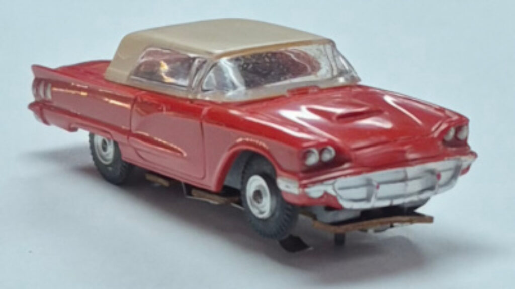 Aurora Model Motoring Vibrators Red Ford Thunderbird Hardtop HO Slot Car: Track Tested 1