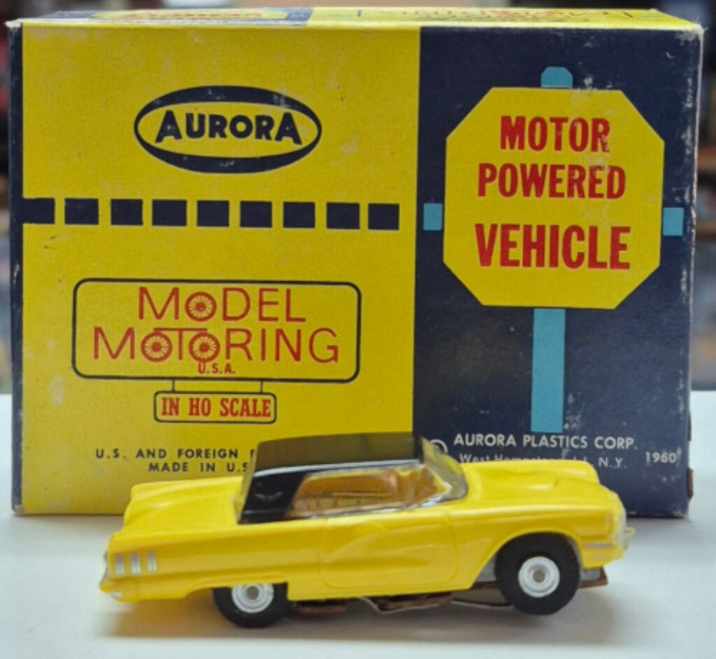 Aurora Model Motoring Vibrators #1544 Yellow Ford Thunderbird Hardtop HO Slot Car & Box: Track Tested 1
