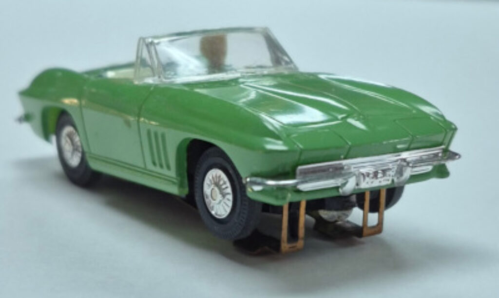 Tyco 1965 Corvette Convertible Green HO Slot Car: Track Tested 1