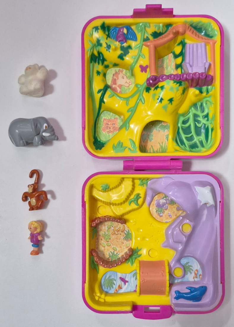 bluebird-polly-pocket-classic-dark-pink-pollys-wildlife-park-3 1989 Bluebird Toys Polly Pocket Polly's Wildlife Park - Complete 3