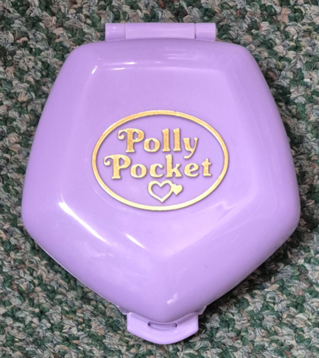 1992 Bluebird Toys Polly Pocket Polly's Burger Bar - Complete 1