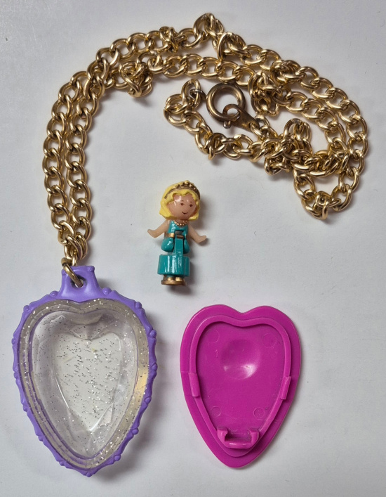 bluebird-toys-polly-pocket-pollys-heart-crystal-pendant-3 1993 Bluebird Toys Polly Pocket Polly's Heart Crystal Pendant - Complete 3
