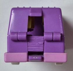 bluebird-toys-polly-pocket-pollys-horsebox-camper-8 1994 Bluebird Toys Polly Pocket Polly's Horsebox Camper - Complete 8