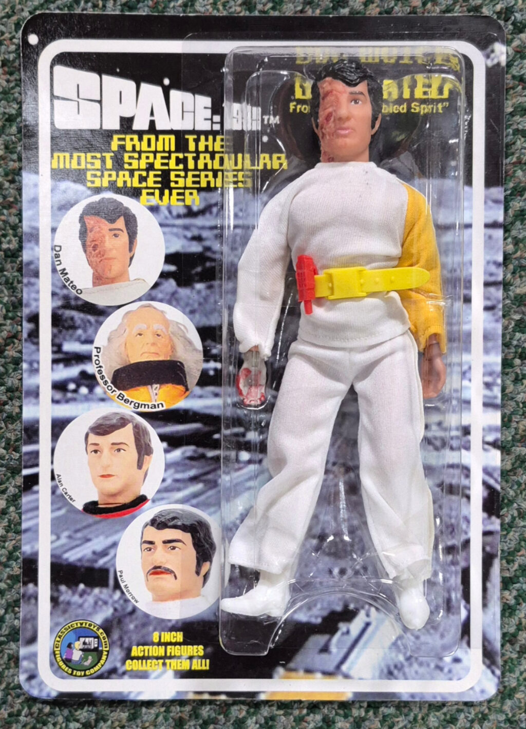 MOC Figures Toy Company Space: 1999 Dan Mateo Series 4 Action Figure on Unpunched Factory Sealed Card 1
