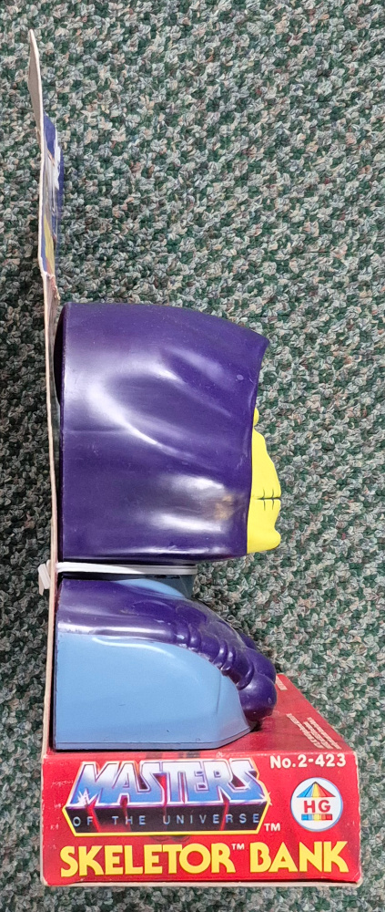 mip-hg-toys-masters-of-the-universe-motu-skeletor-bank-3 1984 HG Toys Masters of the Universe (MOTU) Skeletor Bank in Original Package 3