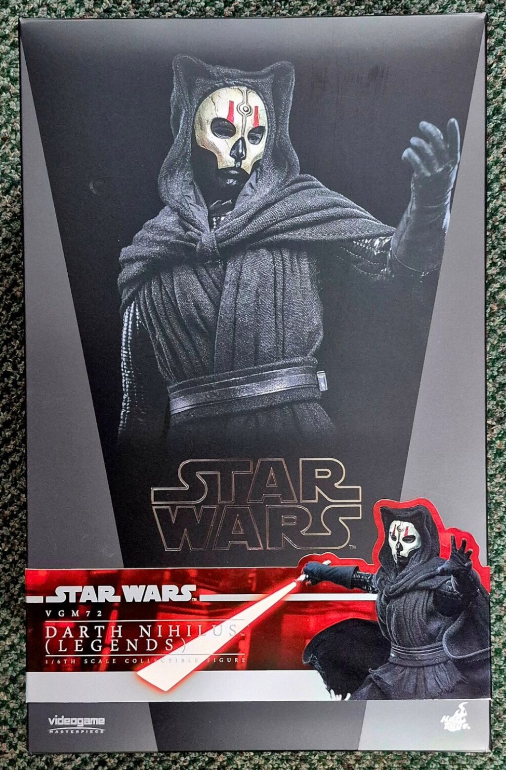 Hot Toys VGM072 Star Wars Legends Darth Nihilus 1:6 Scale Figure 1