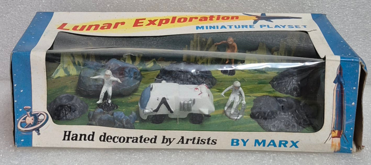 MIB 1970 Marx Lunar Exploration Green Planet Miniature Playset 1