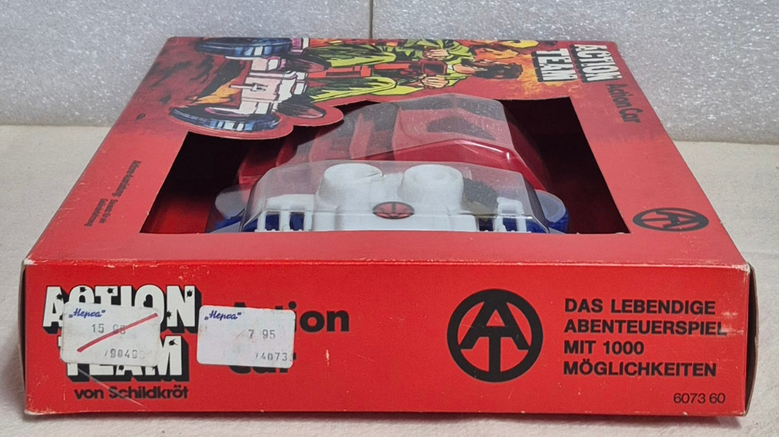 schildkrot-hasbro-gi-joe-action-team-action-car-escape-car-5 1970 Schildkrot Hasbro G.I. Joe Action Team Action Car (Escape Car) : Mint in Box 5