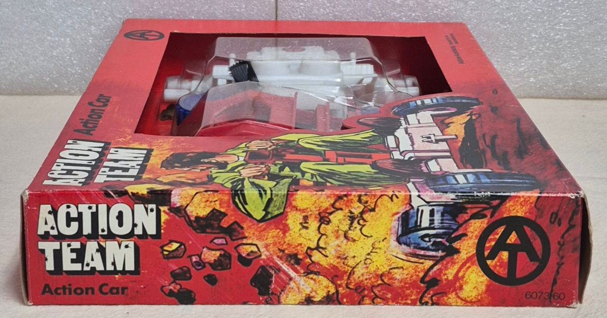 schildkrot-hasbro-gi-joe-action-team-action-car-escape-car-6 1970 Schildkrot Hasbro G.I. Joe Action Team Action Car (Escape Car) : Mint in Box 6
