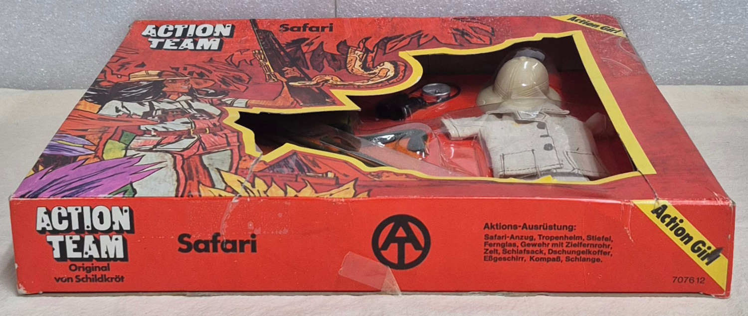 schildkrot-hasbro-gi-joe-action-team-safari-outfit-for-action-girl-4 1975 Schildkrot Hasbro G.I. Joe Action Team Safari Outfit for Action Girl: Mint in Box 4