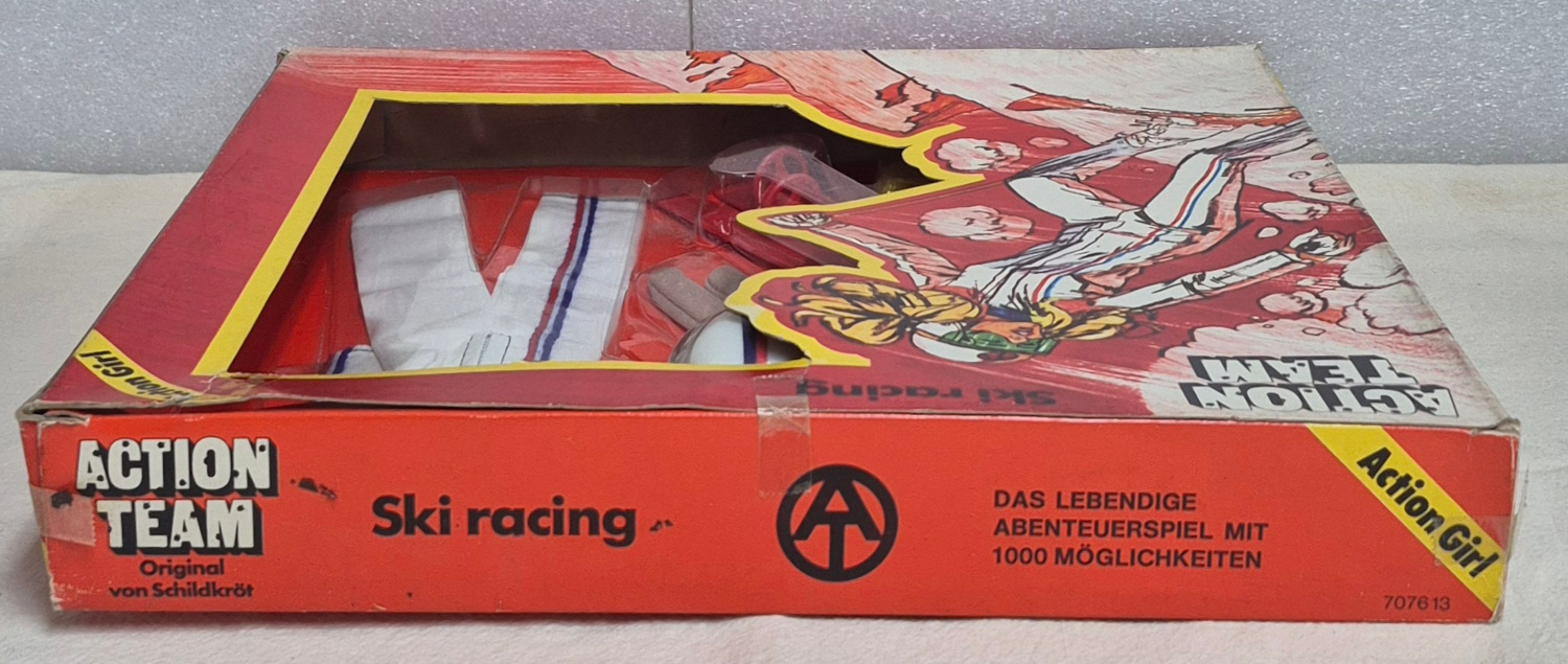 schildkrot-hasbro-gi-joe-action-team-ski-racing-outfit-for-action-girl-3 1975 Schildkrot Hasbro G.I. Joe Action Team Ski Racing Outfit for Action Girl: Mint in Box 3