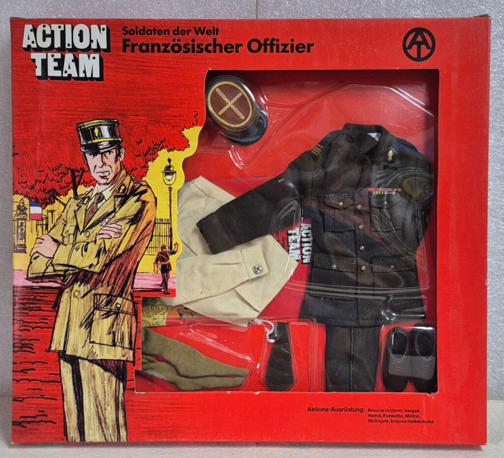 1970 Schildkrot Hasbro G.I. Joe Action Team Soldaten der Welt Französischer Offizier (French Officer) Uniform Set : Mint in Box 1